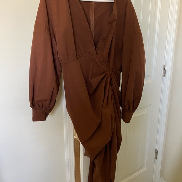 PLT (prettylittlething) balloon sleeve shirt dress - Picture 7 of 7